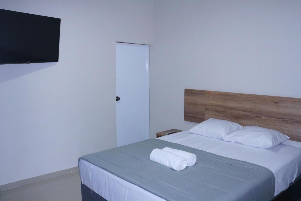 פיורה Hotel Kusnaya מראה חיצוני תמונה