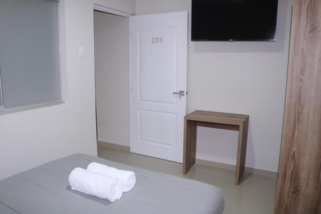 פיורה Hotel Kusnaya מראה חיצוני תמונה