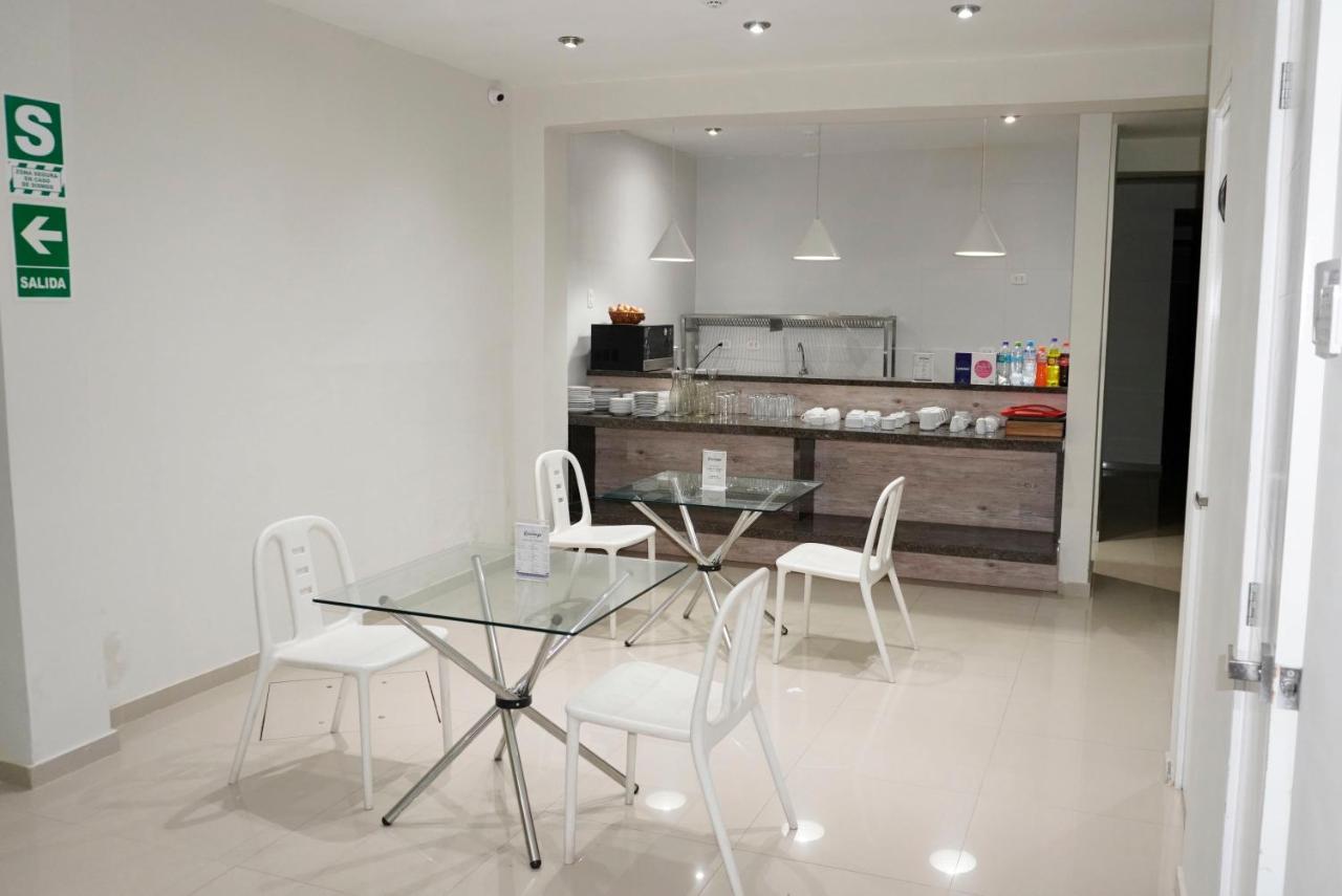 פיורה Hotel Kusnaya מראה חיצוני תמונה